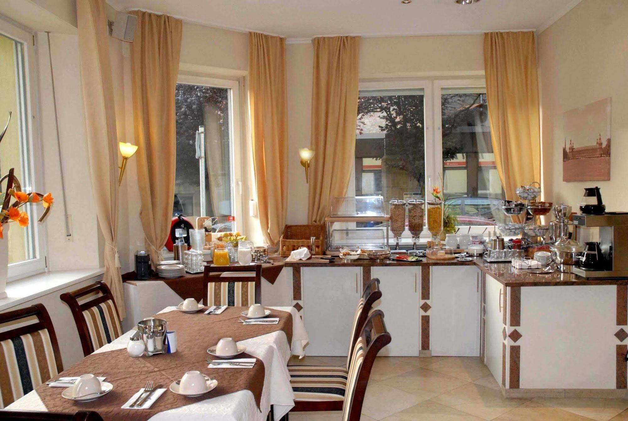 Hotel Baden Bonn Exterior photo